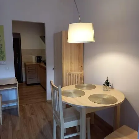 Przytulny Z Balkonem *