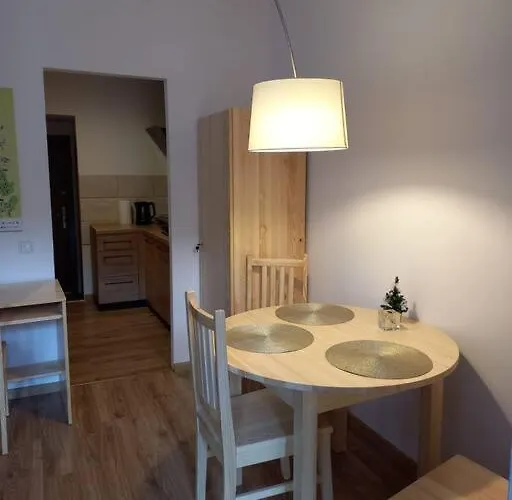 Przytulny Z Balkonem *